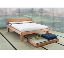 Italian solid wood beds