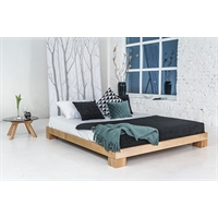 Beech wood bed Quadro