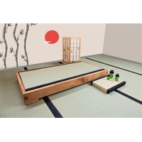 Handcrafted bench for kids - Akachan + Tatami